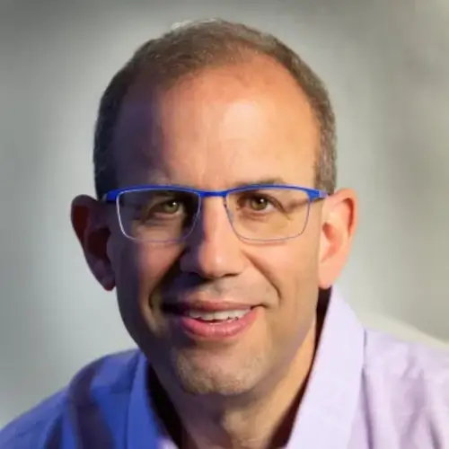 Dr Josh Helman headshot