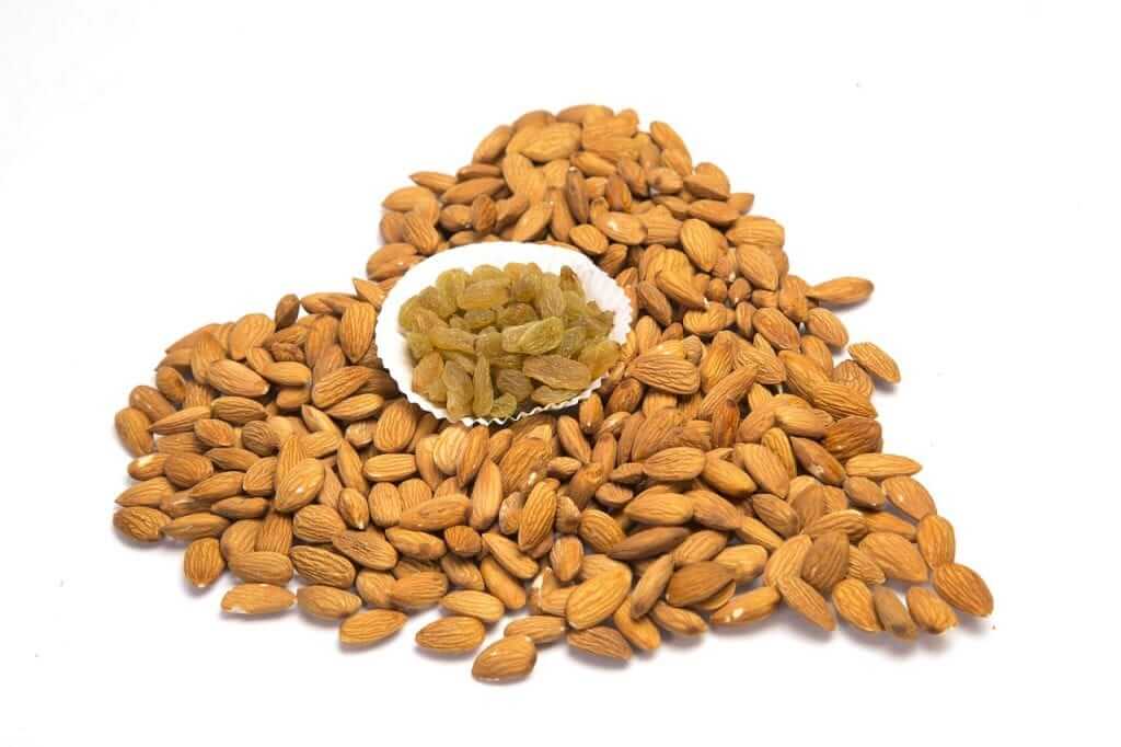 nuts hormone balance